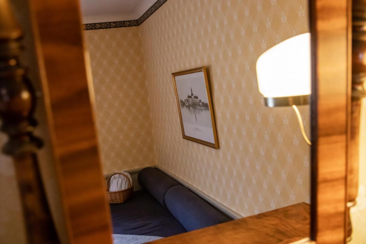 ודסטנה Hotell Dahlstroemska Garden מראה חיצוני תמונה